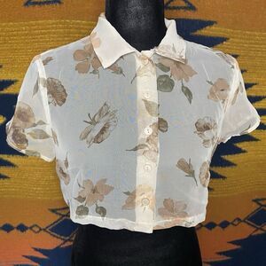 Vintage I.N. San Francisco Sheer Cropped Button Up. Collar. S/M. Rare. 90’s/Y2K.